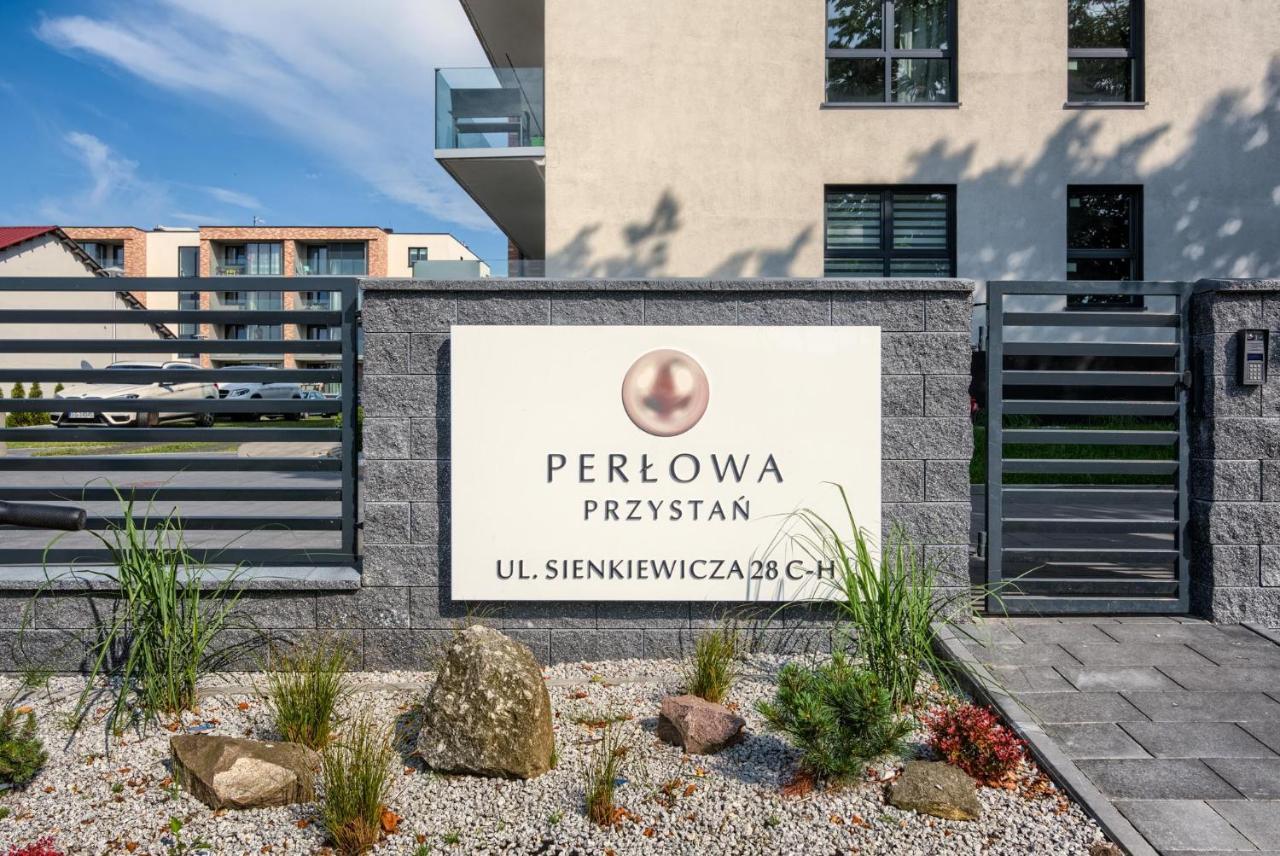 Flowers Z Parkingiem Perlowa Przystan - Apartament Kołobrzeg
