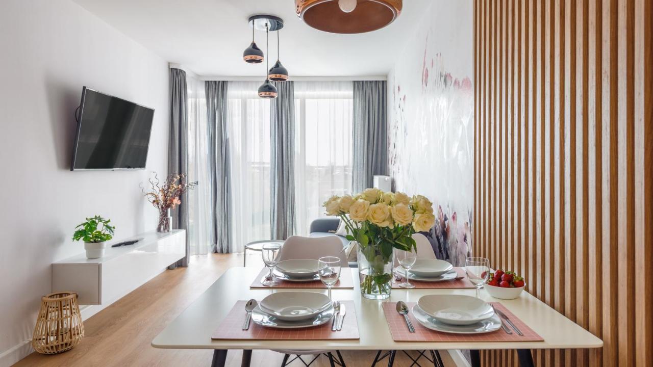 Apartment Flowers Z Parkingiem Perlowa Przystan - Kolobrzeg