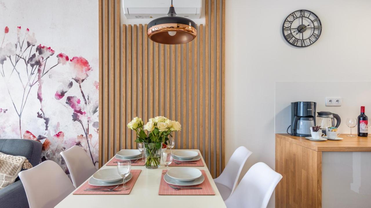 Apartament Flowers Z Parkingiem Perlowa Przystan -
